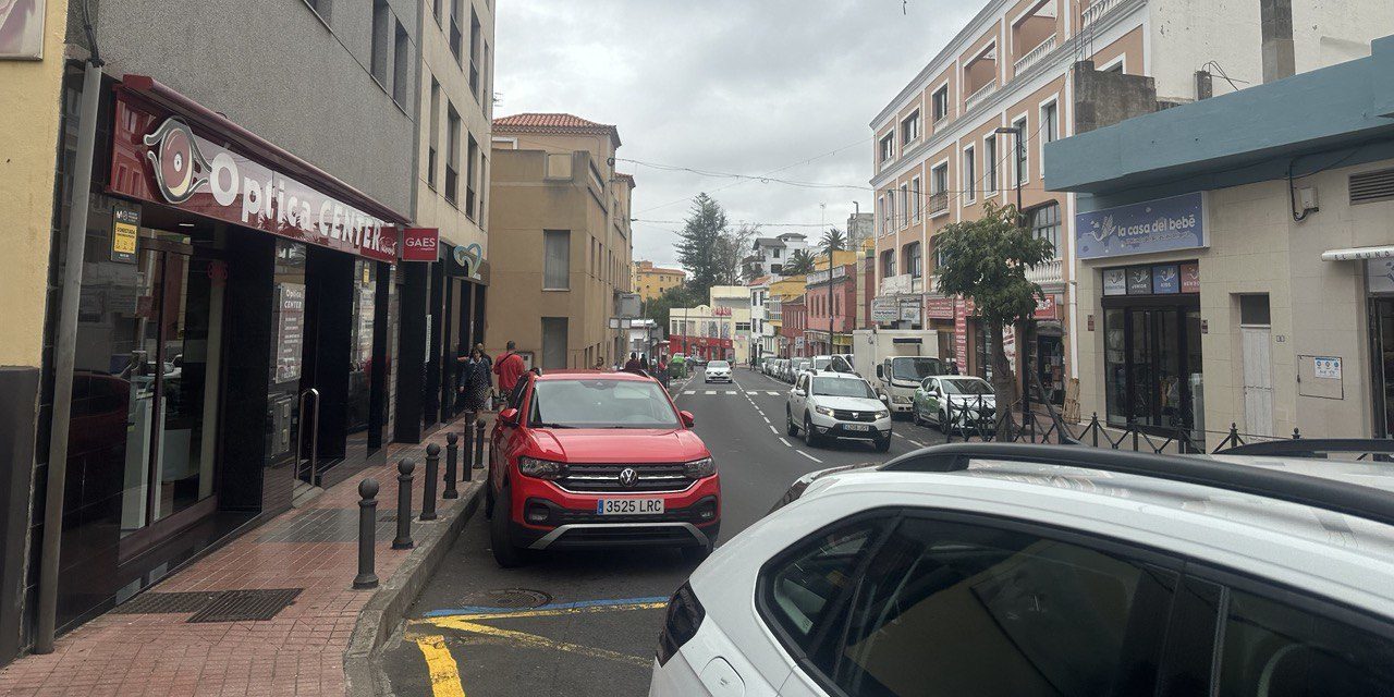 ZONA COMERCIAL TACORONTE