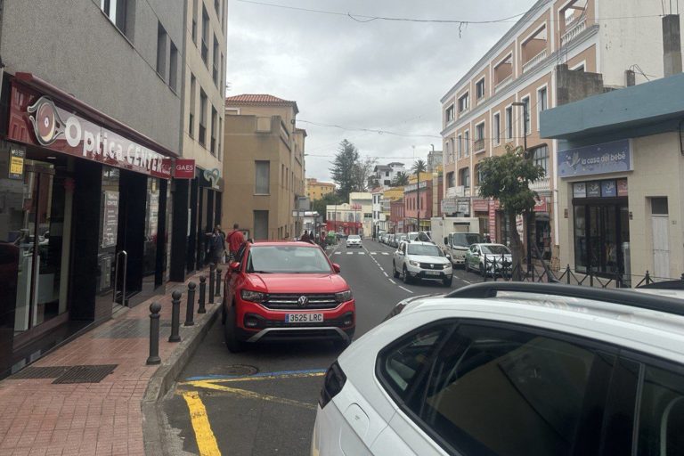 ZONA COMERCIAL TACORONTE