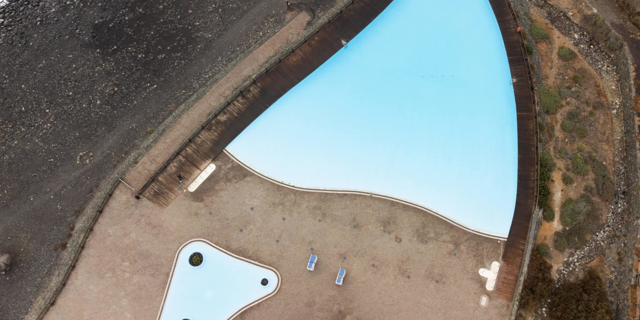 100424 Vista aérea de las piscinas del Parque Marítimo de Vallehermoso