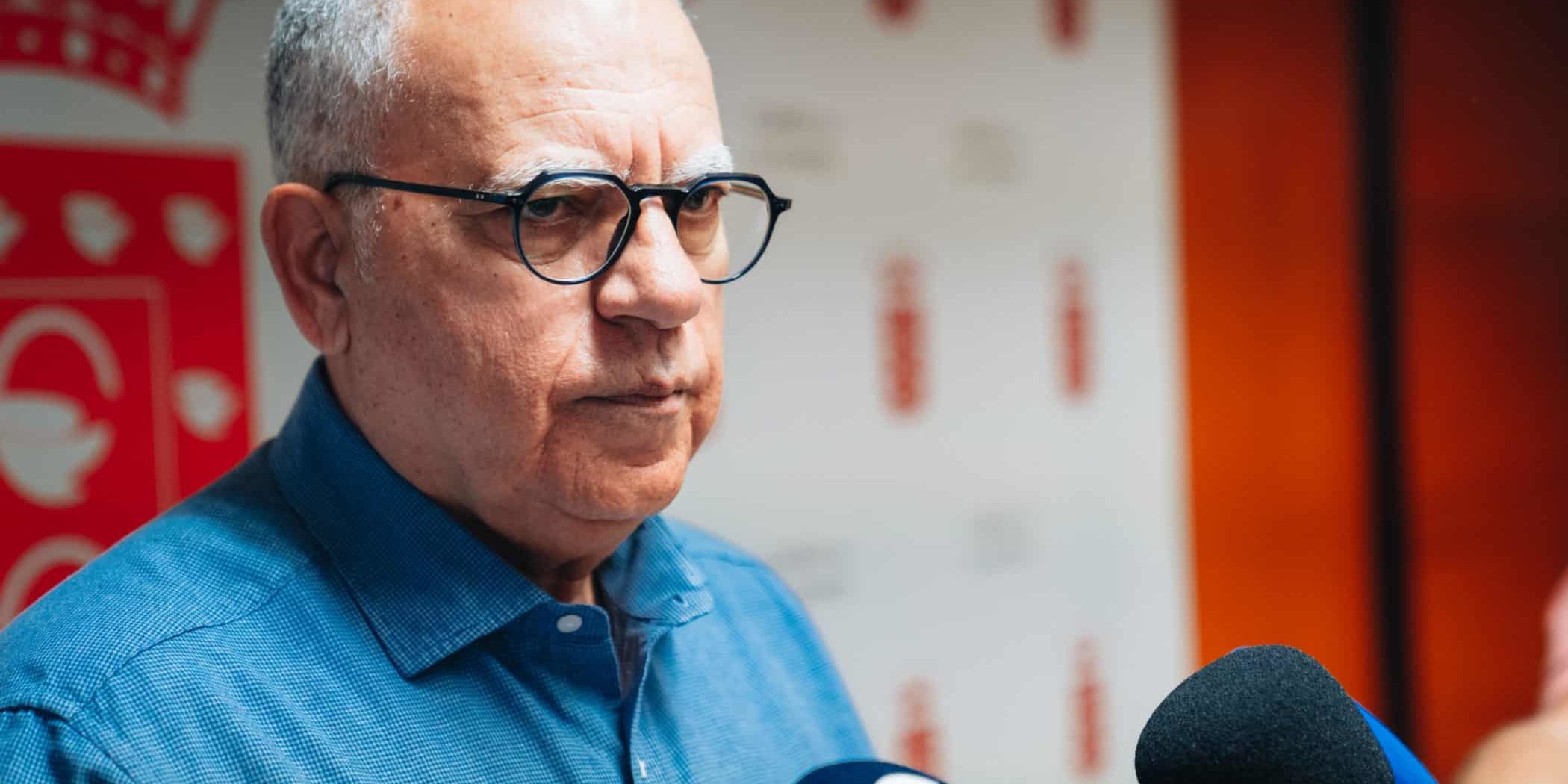 120424 Casimiro Curbelo, presidente del Cabildo de La Gomera