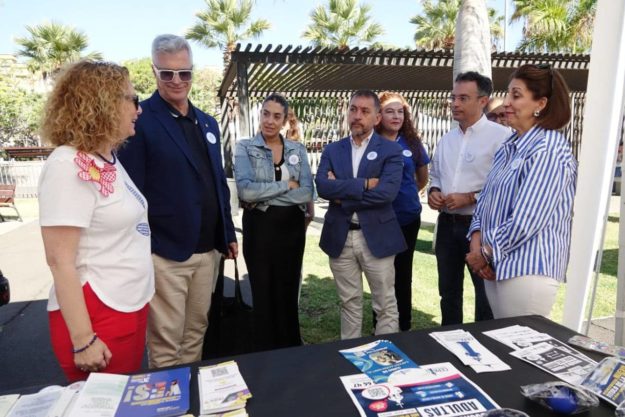 240425 Feria distrito Ofra-Costa Sur