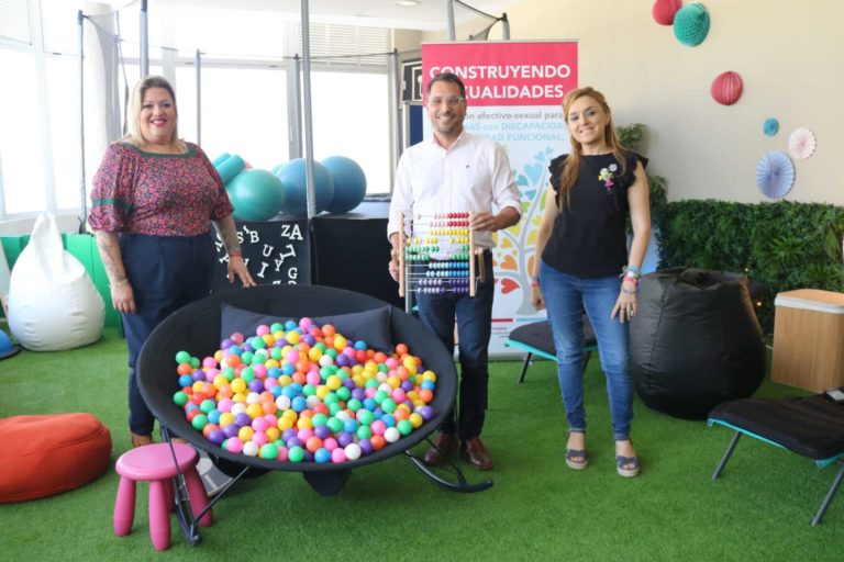 300424 Presentación Sala de Estimulación Multisensorial en Centro de Atención Integral a Personas con Discapacidad