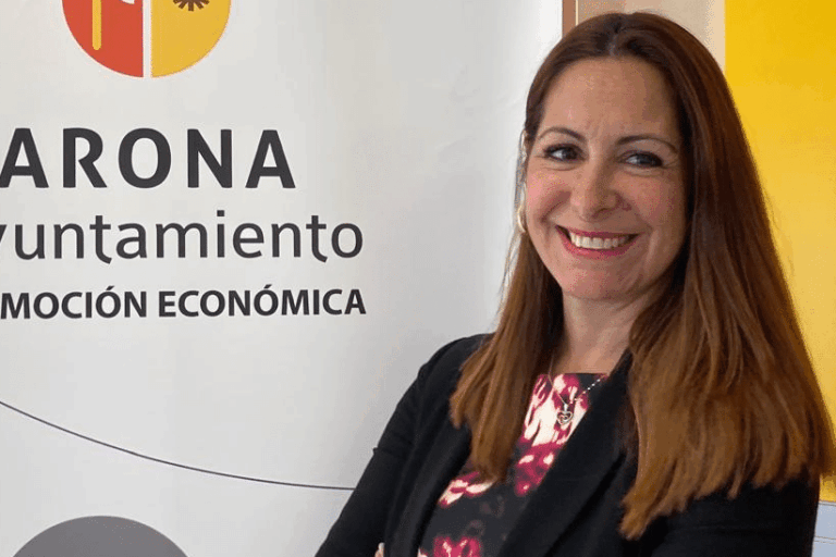Arona Dácil de León