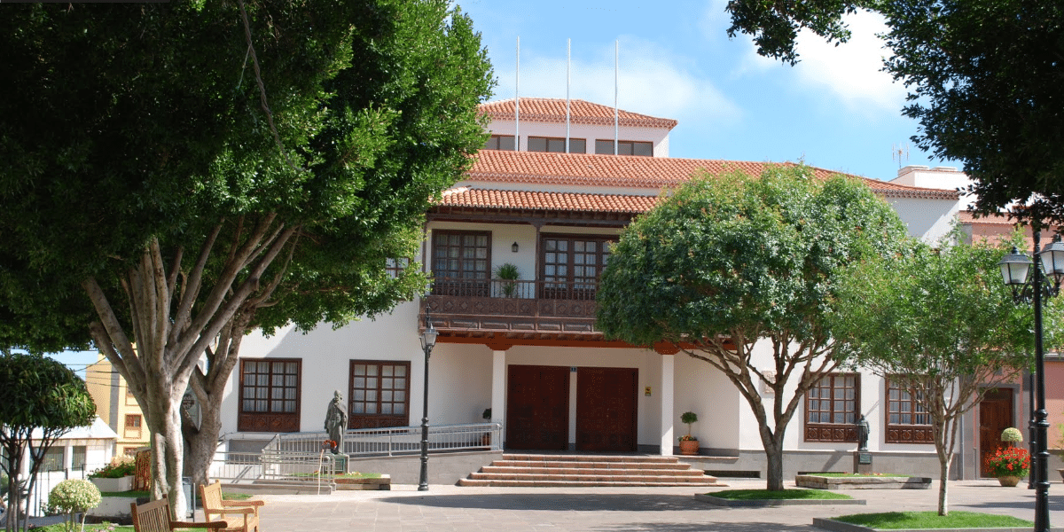 Arona fachada Ayuntamiento