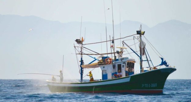 BARCO PESQUERO