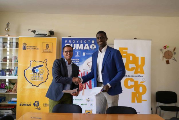 FOTO. Gobierno de Canarias y Club Baloncesto Gran Canaria firman un acuerdo para potenciar el Proyecto Suma en centros educativos (1)