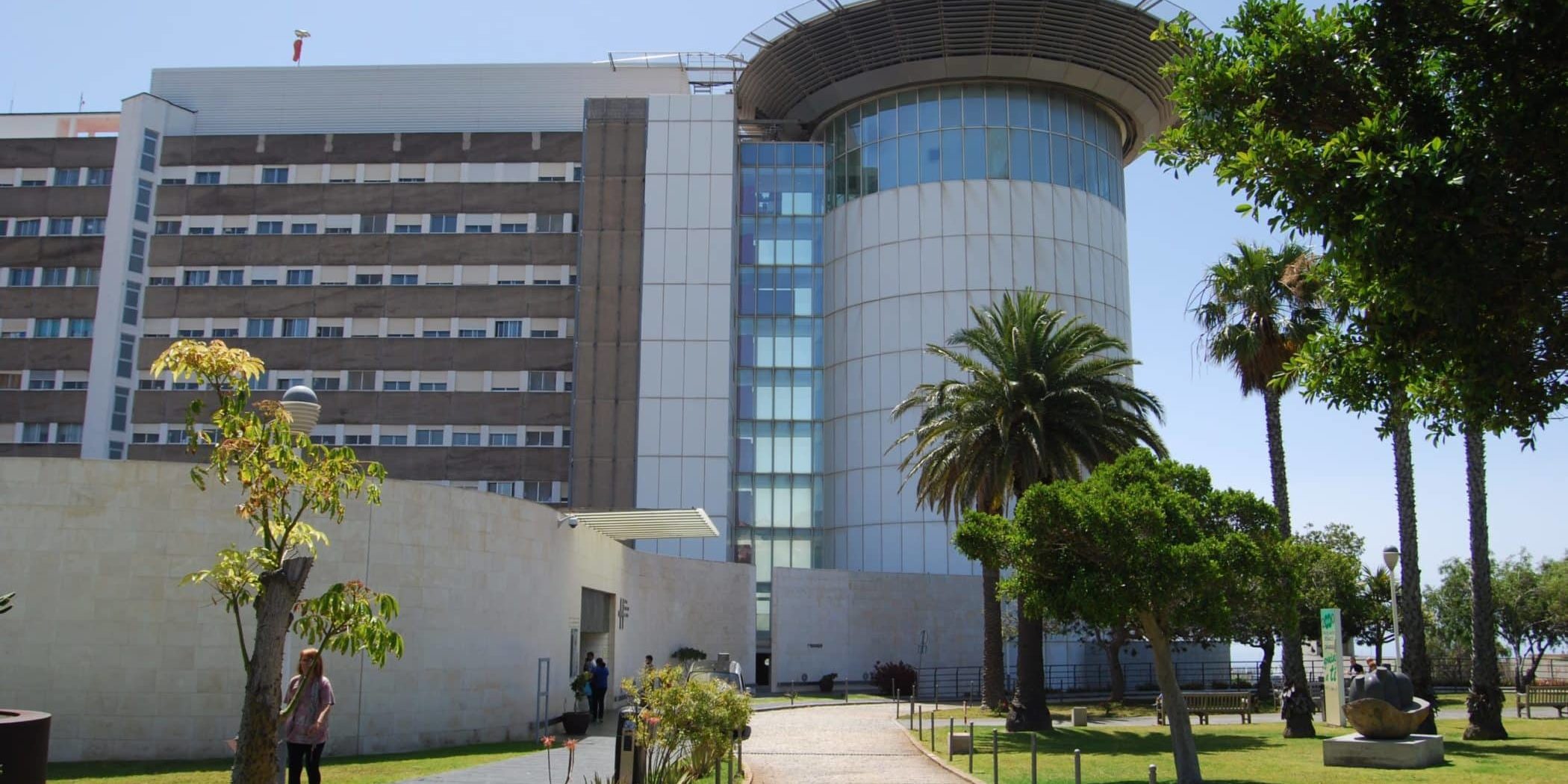 Fachada Hospital Universitario de Canarias