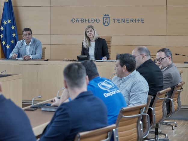 Reunión Plan Deportes