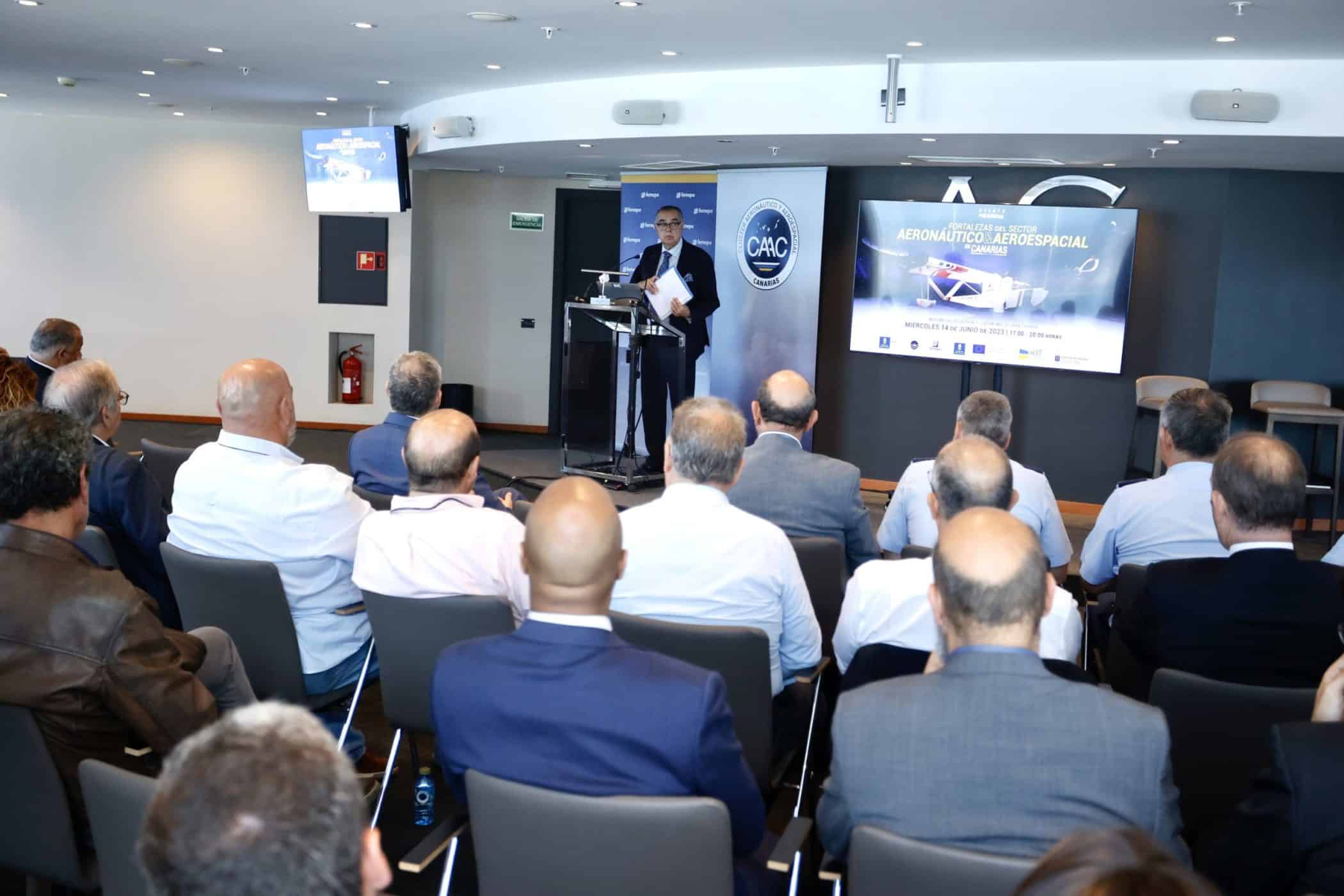 José Carlos Francisco durante unas jornadas sobre las fortalezas del sector aeroespacial