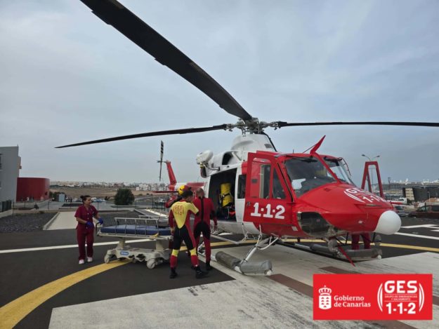 PESCADOR RESCATADO POR UN HELICÓPTERO TRAS CAER EN UNOS ACANTILADOS EN ANTIGUA 18-4-24