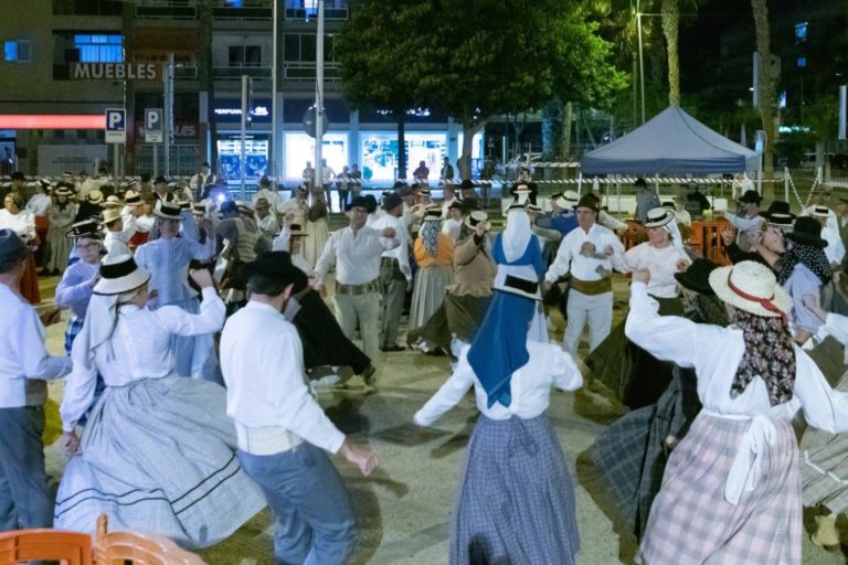 Arona Baile Magos