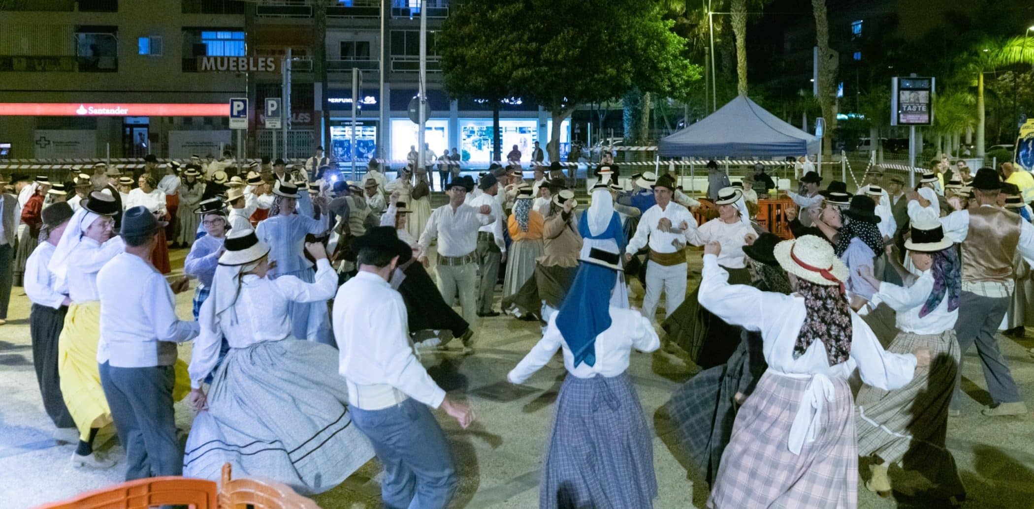 Arona Baile Magos