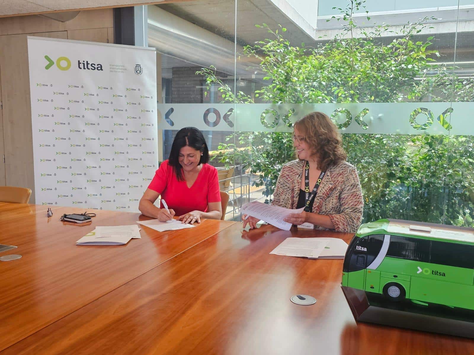 FOTO FIRMA DE CONVENIO