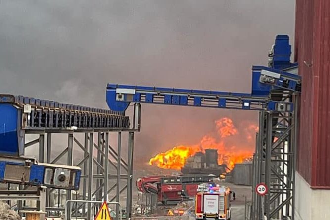 INCENDIO EN ZONZAMAS1 27-5-24