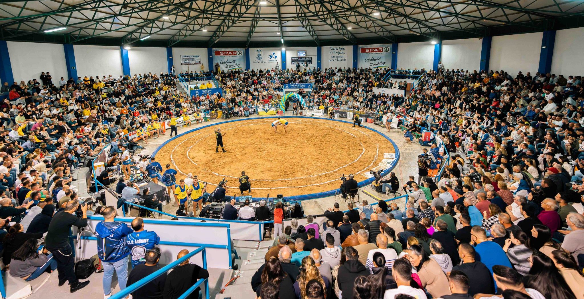 LUCHADA INSTITUCIONAL – DÍA DE CANARIAS 29-5-24