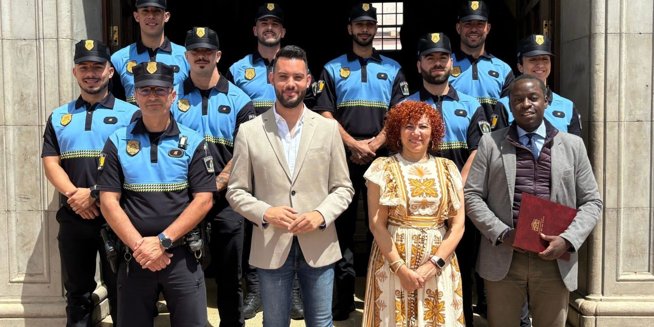 Prensa Toma Posesión Policía 1