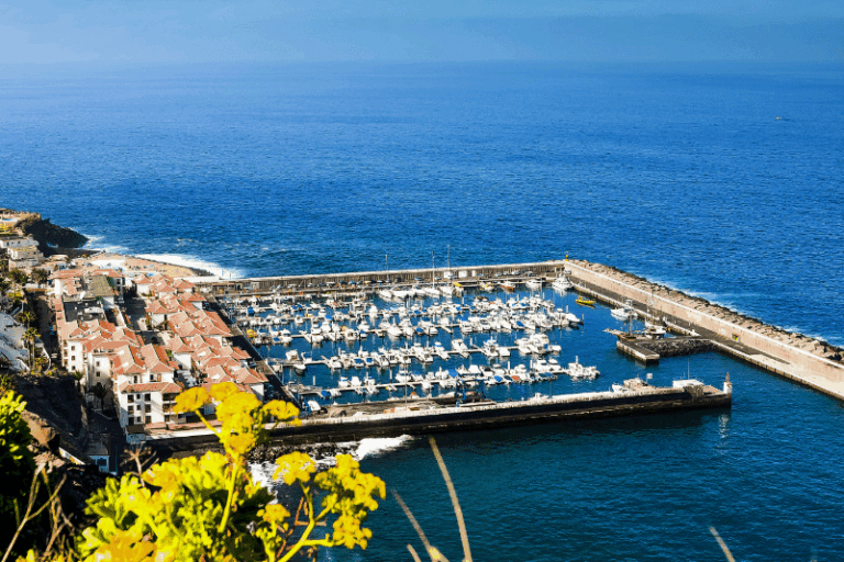 Puerto Deportivo Los Gigantes