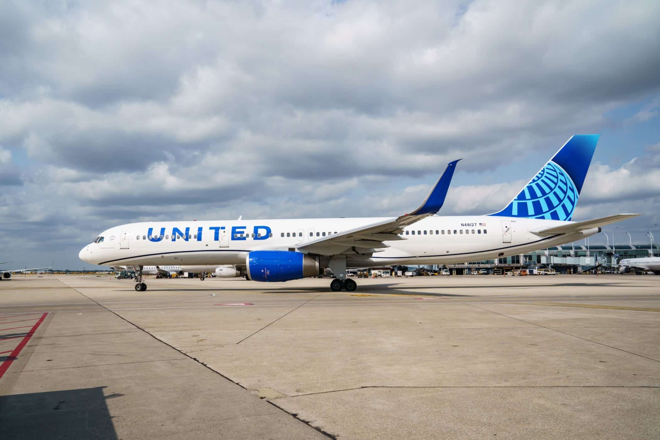 United Airlines (2)