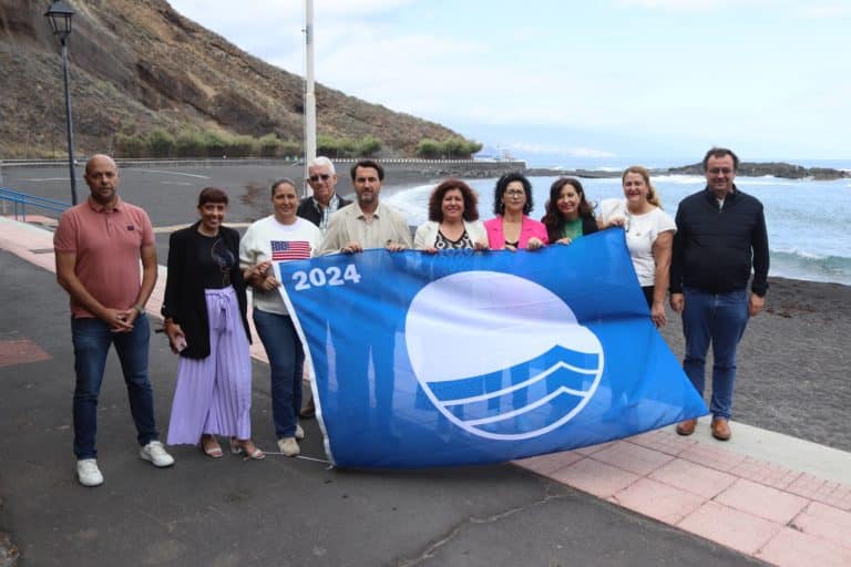 01_ BANDERA AZUL 1
