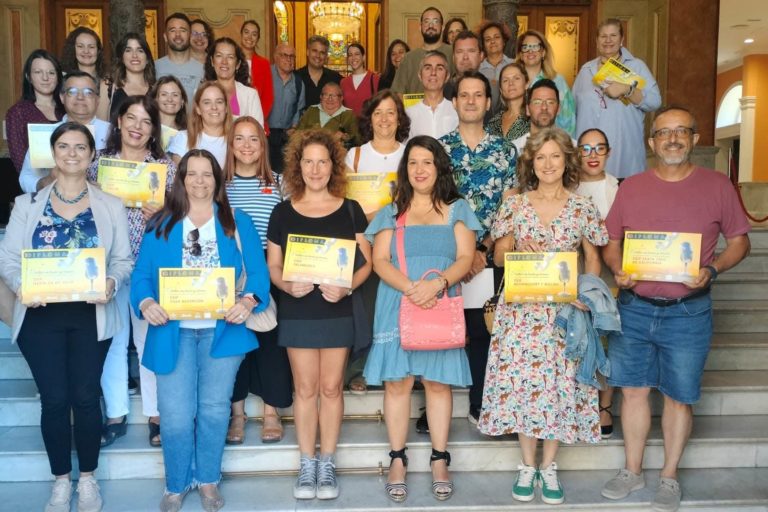 240610 Entrega diplomas del proyecto Tayda de Radio Escolar