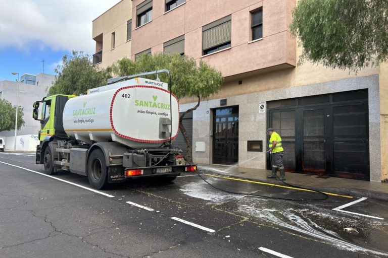 240617 Zafarrancho de limpieza de Valoriza SA en Santa Cruz de Tenerife