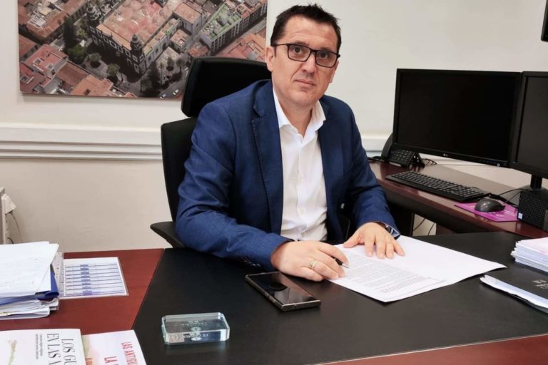 Adolfo_Cordobes