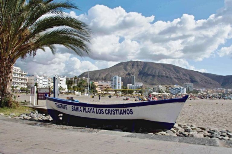 Bahia de Los Cristianos