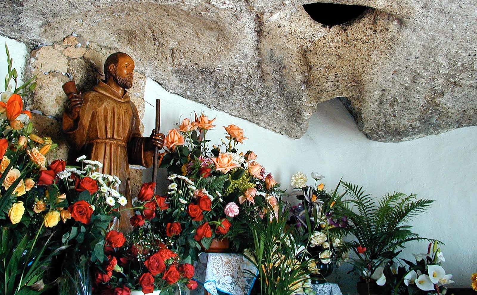 CUEVA HERMANO PEDRO
