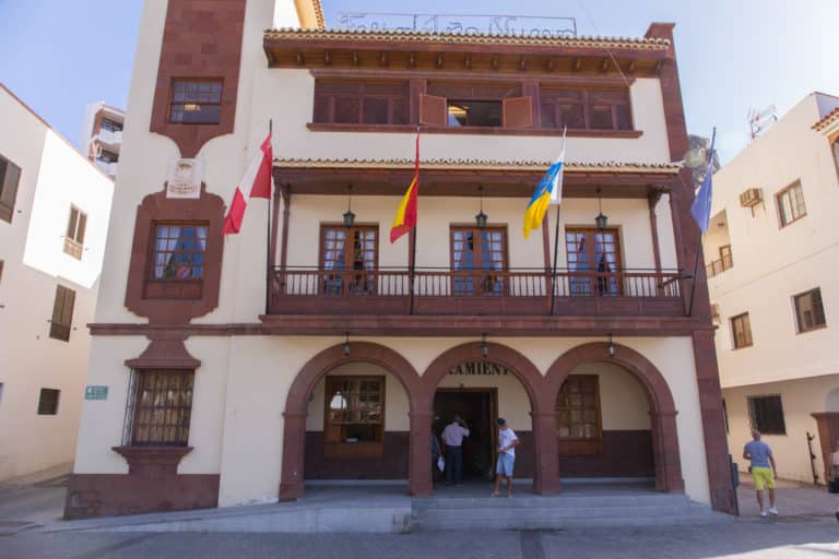 FACHADA DEL AYTO. DE SS DE LA GOMERA 12-6-24