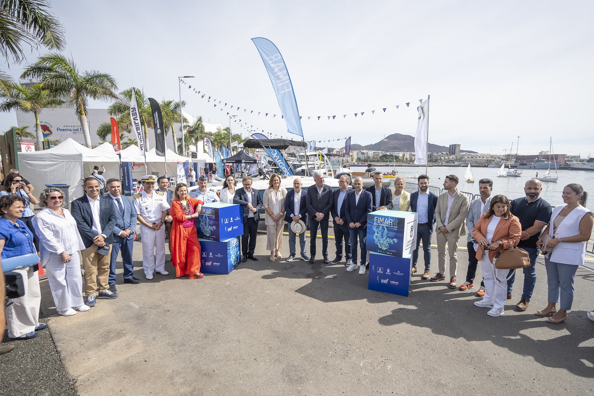 FOTO FAMILIA APERTURA FIMAR