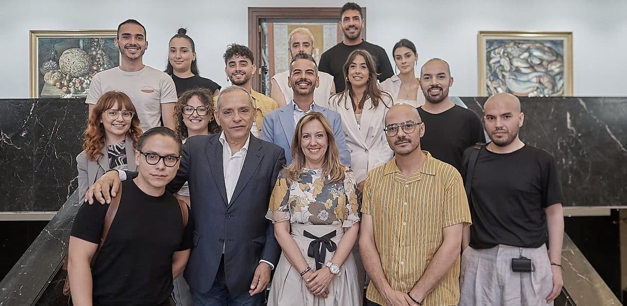 FOTO JÓVENES DISEÑADORES 1
