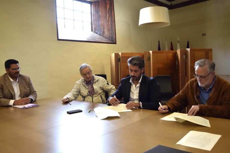 Firma Convenio RSEAPT 2 (1)