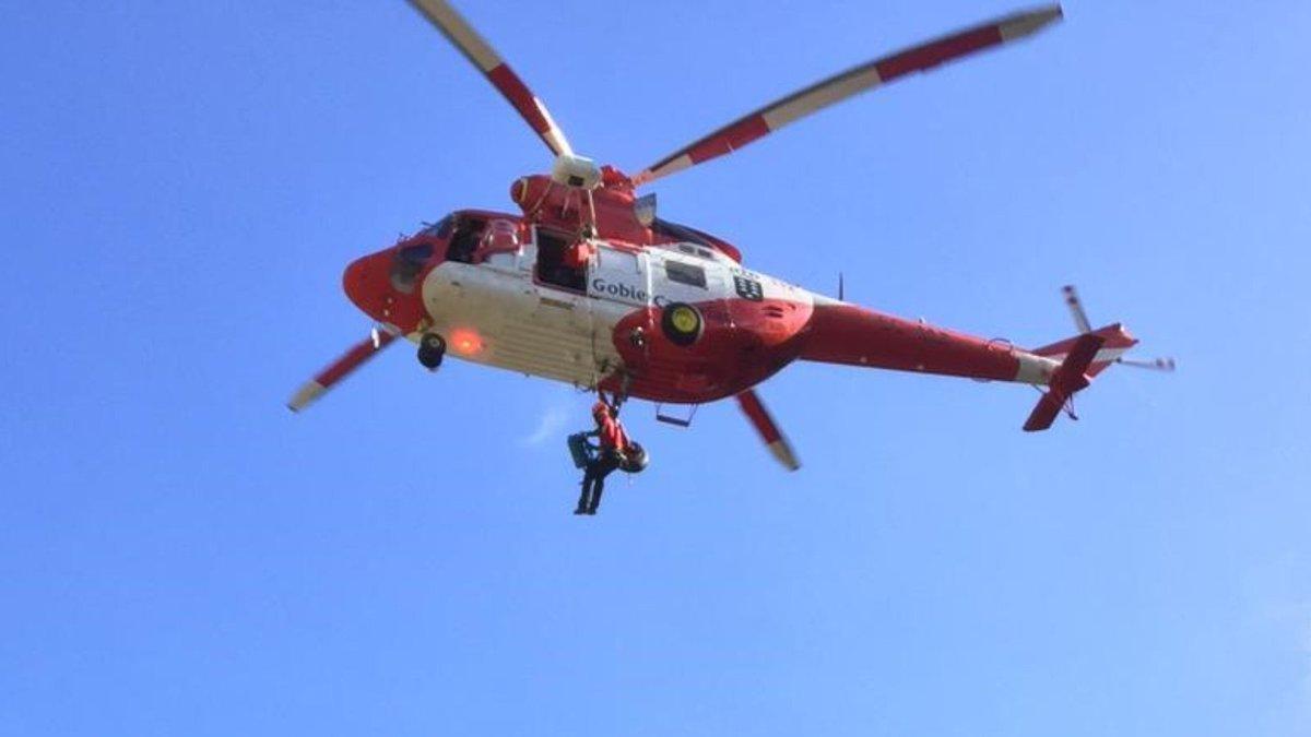 HELICÓPTERO DEL GES EN TENERIFE 15-6-24