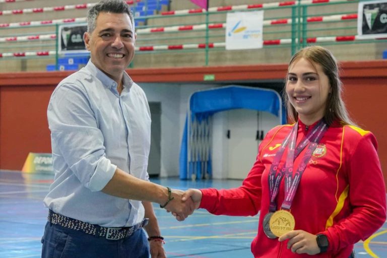Recepción campeona lucha 2