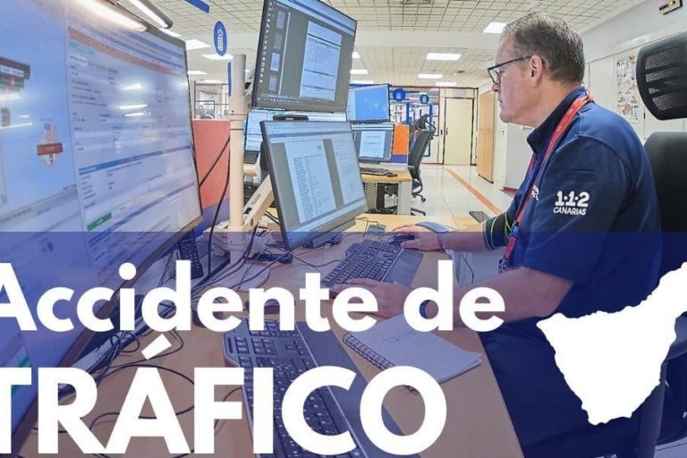 VARIOS HERIDOS EN UNA COLISIÓN ENTRE UNA MOTO Y UN COCHE EN EL TÚNEL DE LA TRES DE MAYO 16-6-24
