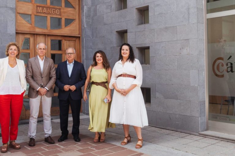 110724 Autoridades del Cabildo de La Gomera y la Cámara de Comercio de Santa Cruz de Tenerife