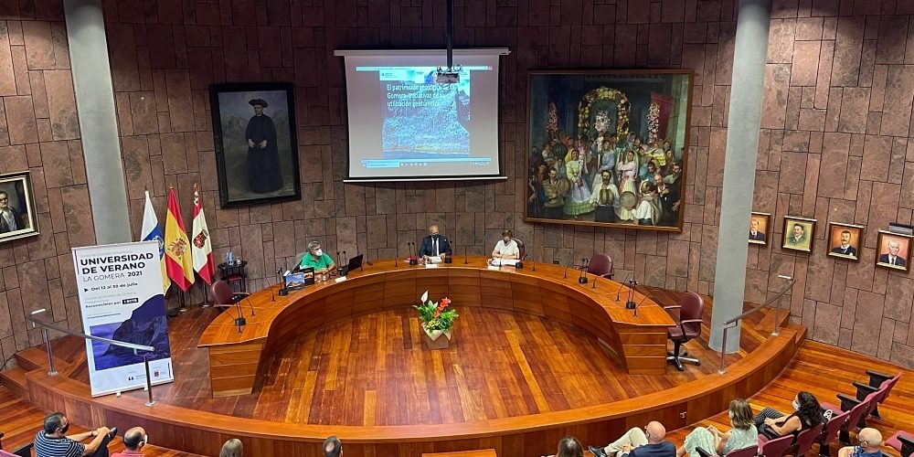 170724 imagen-de-archivo-apertura-universidad-verano-gomera
