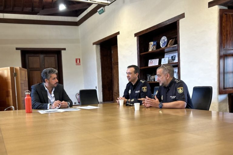 Archivo_Reunión Alcalde Policía Nacional