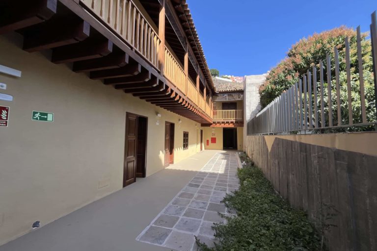 Interior de la Casa de Los Leones