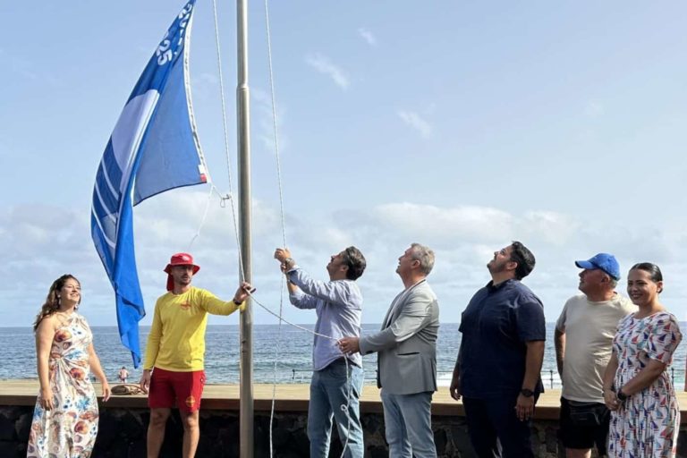 Izado bandera 1