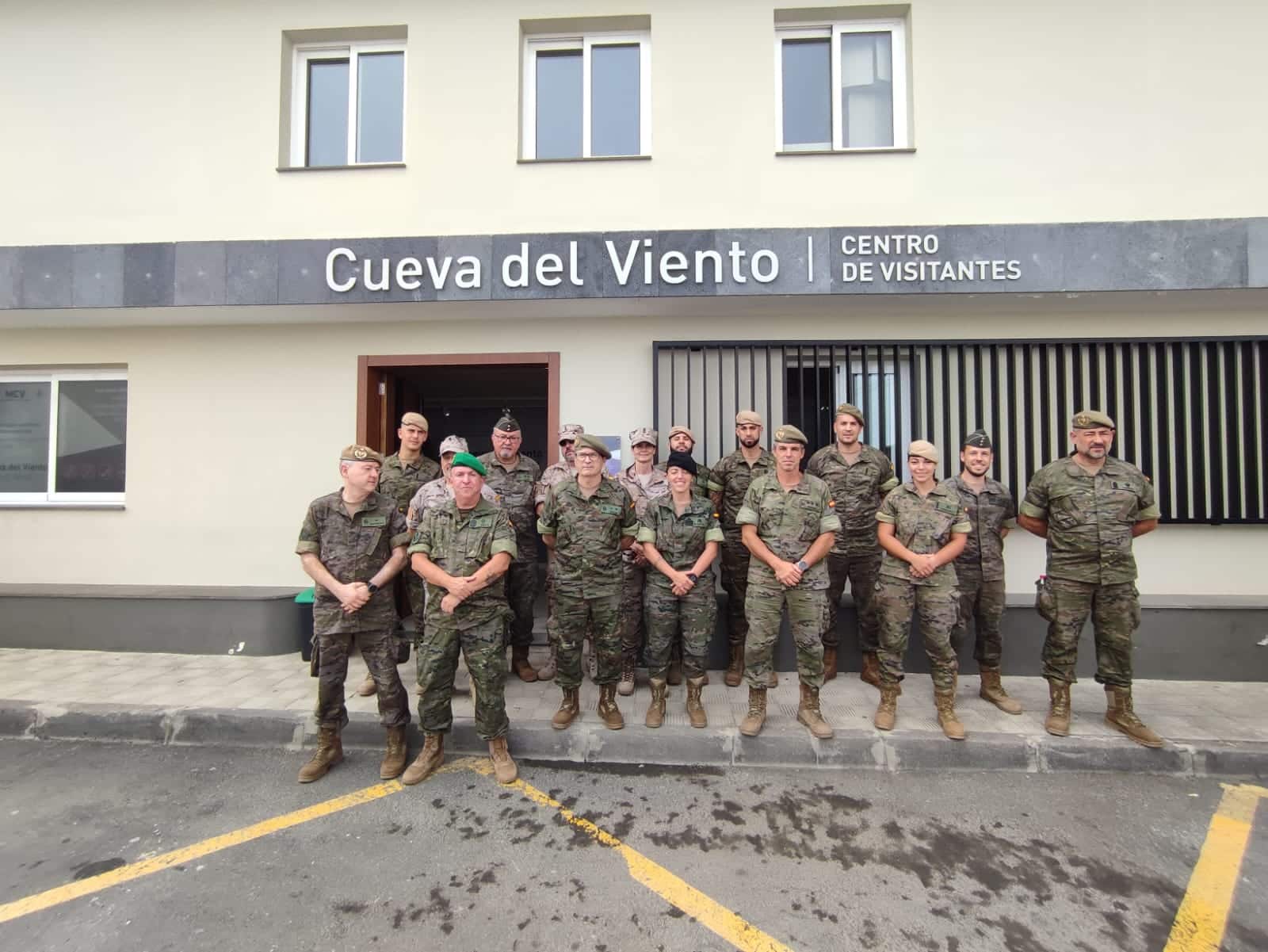 Visita a la Cueva del Viento