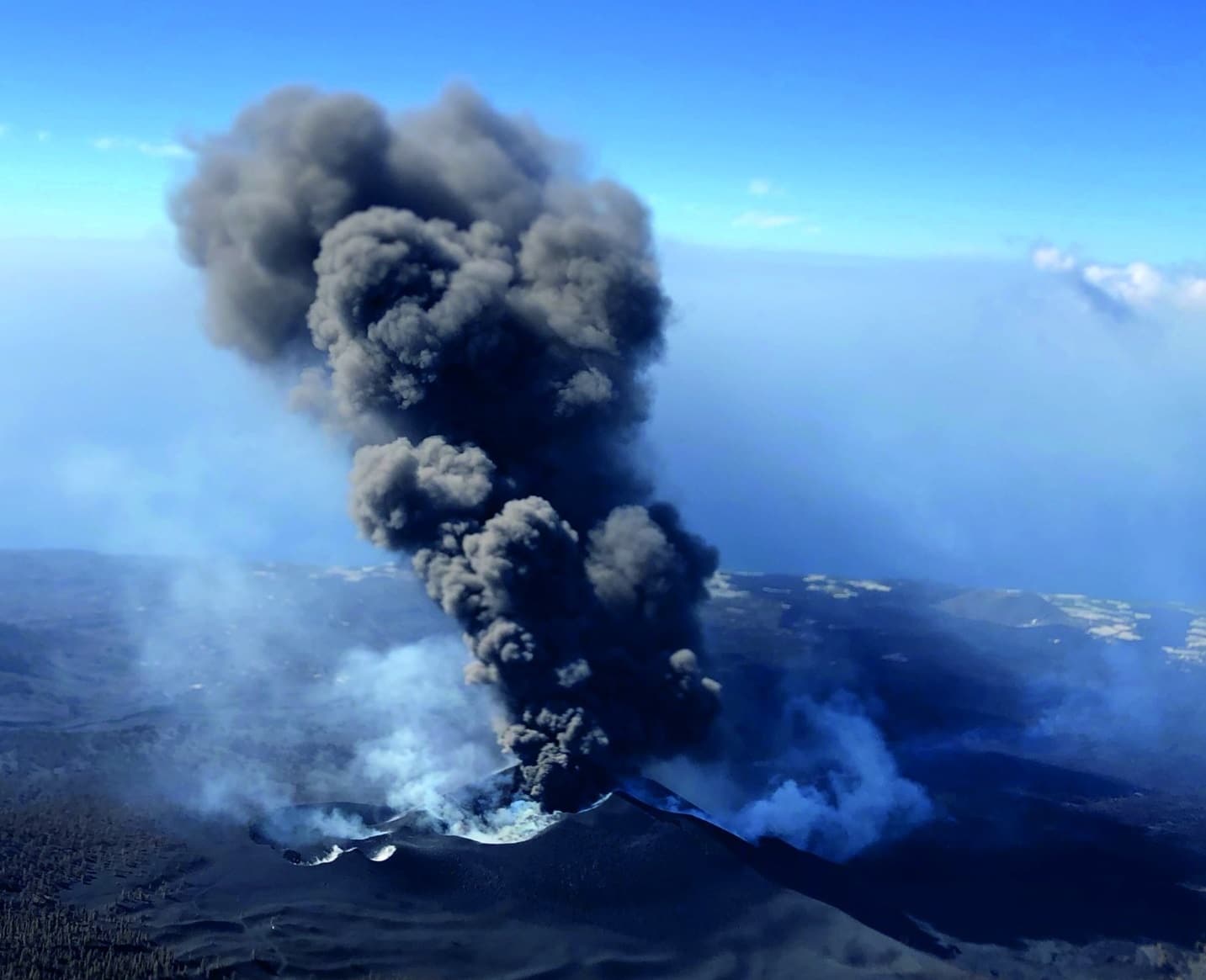 Volcán Tagojaite (Foto Involcan)