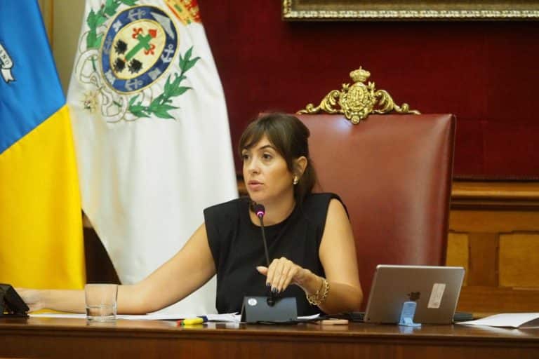 240830 Charín González