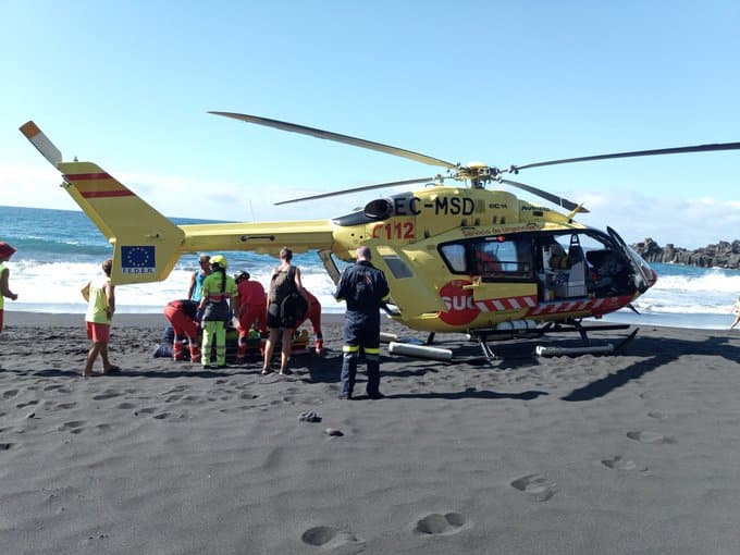 ACCIDENTADO EN LA PLAYA EL BOLLULLO1 14-8-24