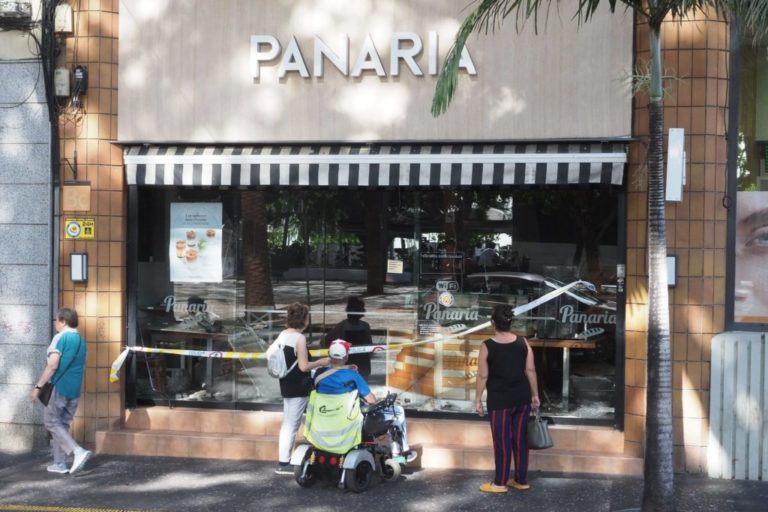 DERRUMBE DE UNA PANADERÍA-SANTA CRUZ1 21-8-24