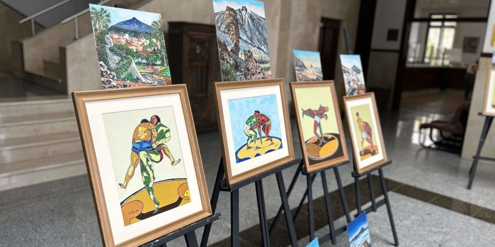 Exposición de Marcial Betancort en el hall del Ayuntamiento de Santa Úrsula
