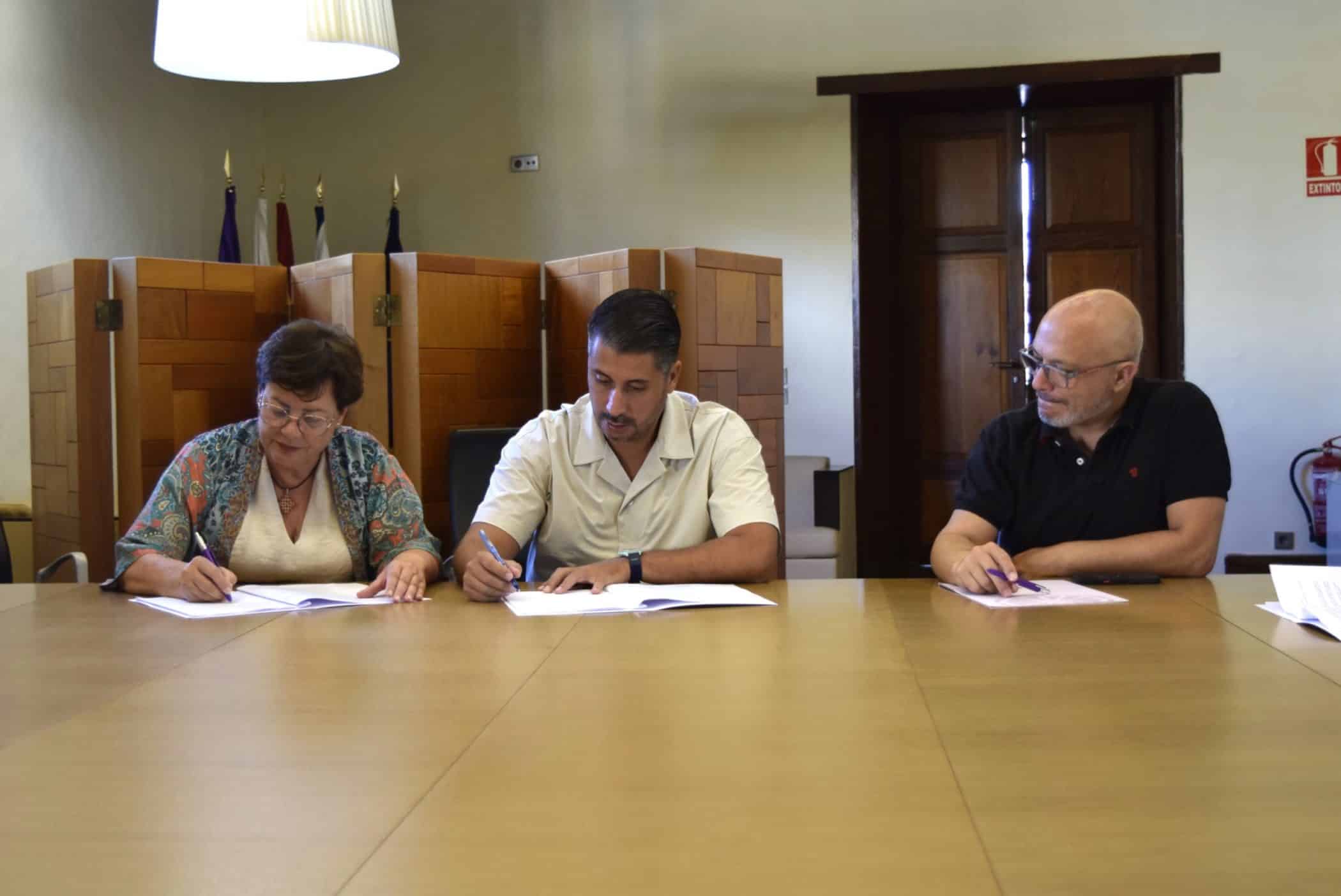 Firma convenio 1