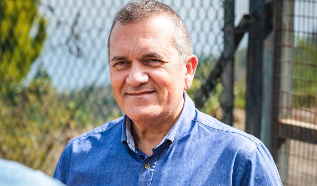 Valentín González