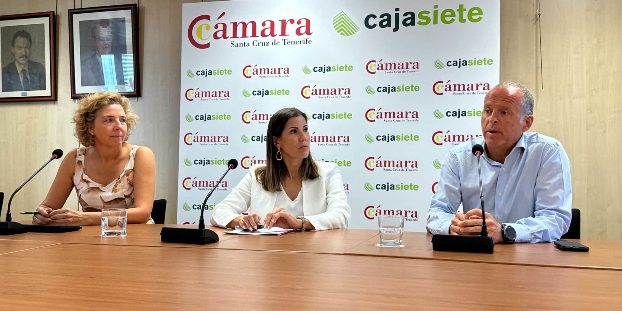 rueda de prensa comercio 2