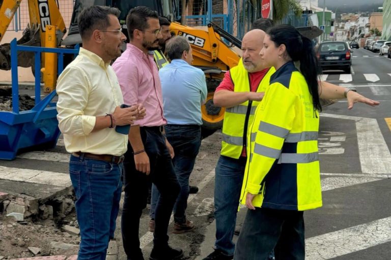 040924 Visita obra Plan de Barrios en Calle La Palma